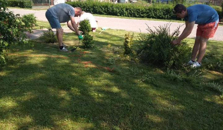 2. fotografia fotogalérie Skrášľovanie obce 08.06.2019